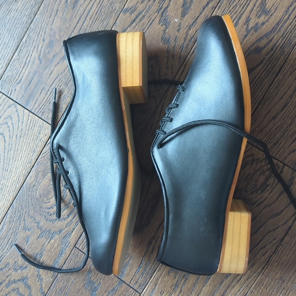 Black dance shoes - Picture 2 of 4